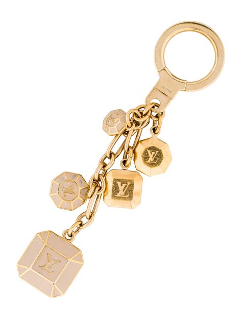 louis vuitton key pouch keychain|louis vuitton keychain price.